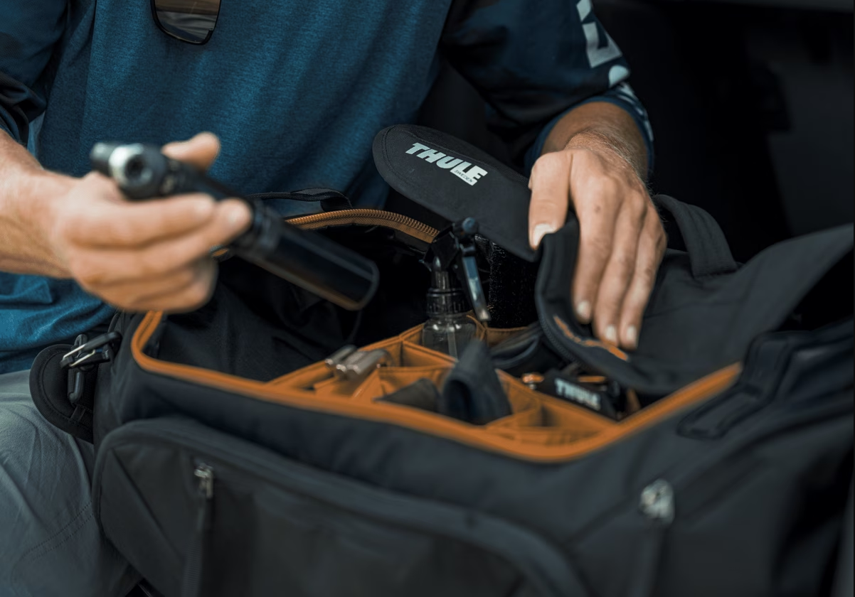 Borsone Da Viaggio Fizik Nero - Borsa Porta Parti Per Bicicletta, Compagna Di Viaggio Ideale Per Ciclisti