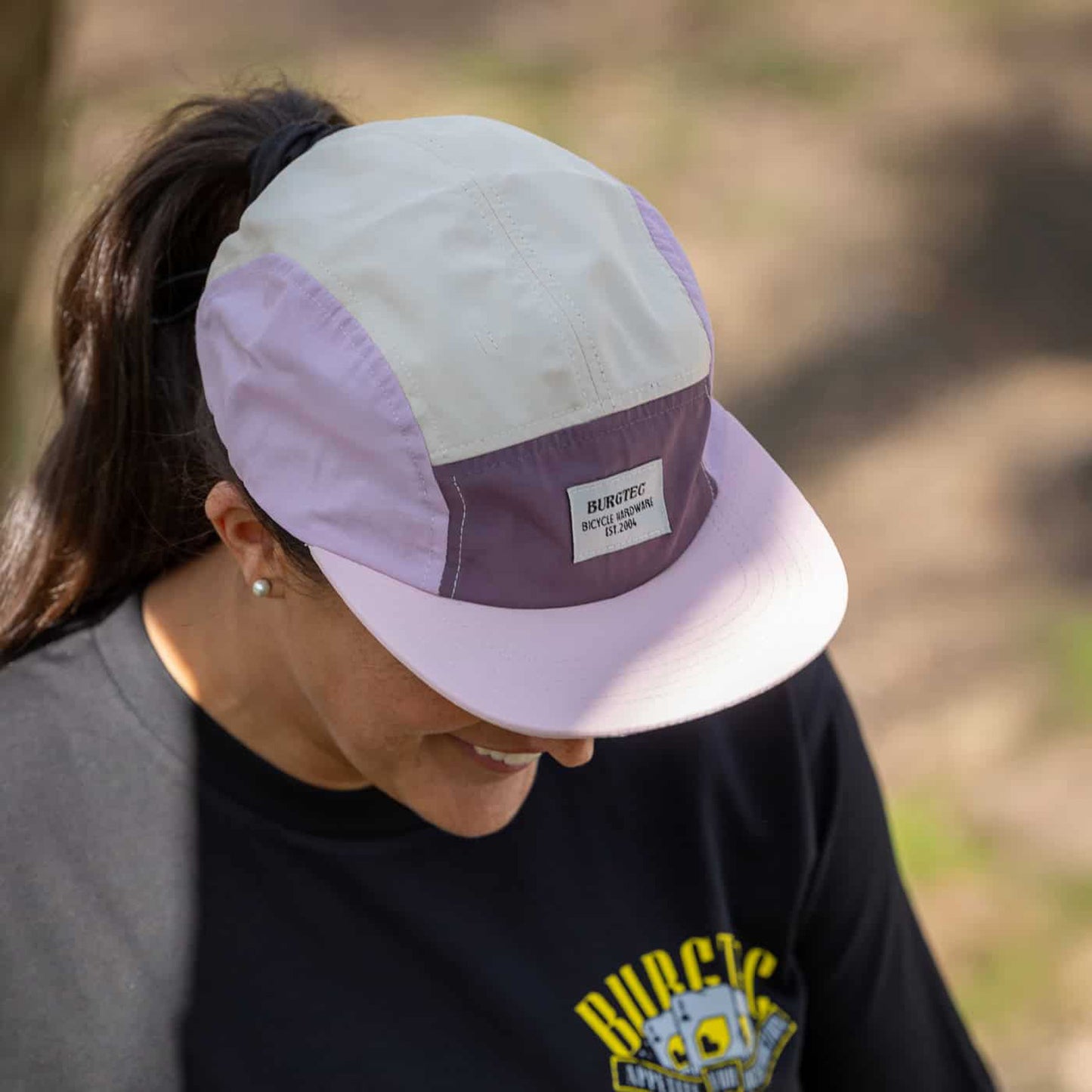 Cappello BURGTEC COURIER FIVE PANEL Rosa limonata