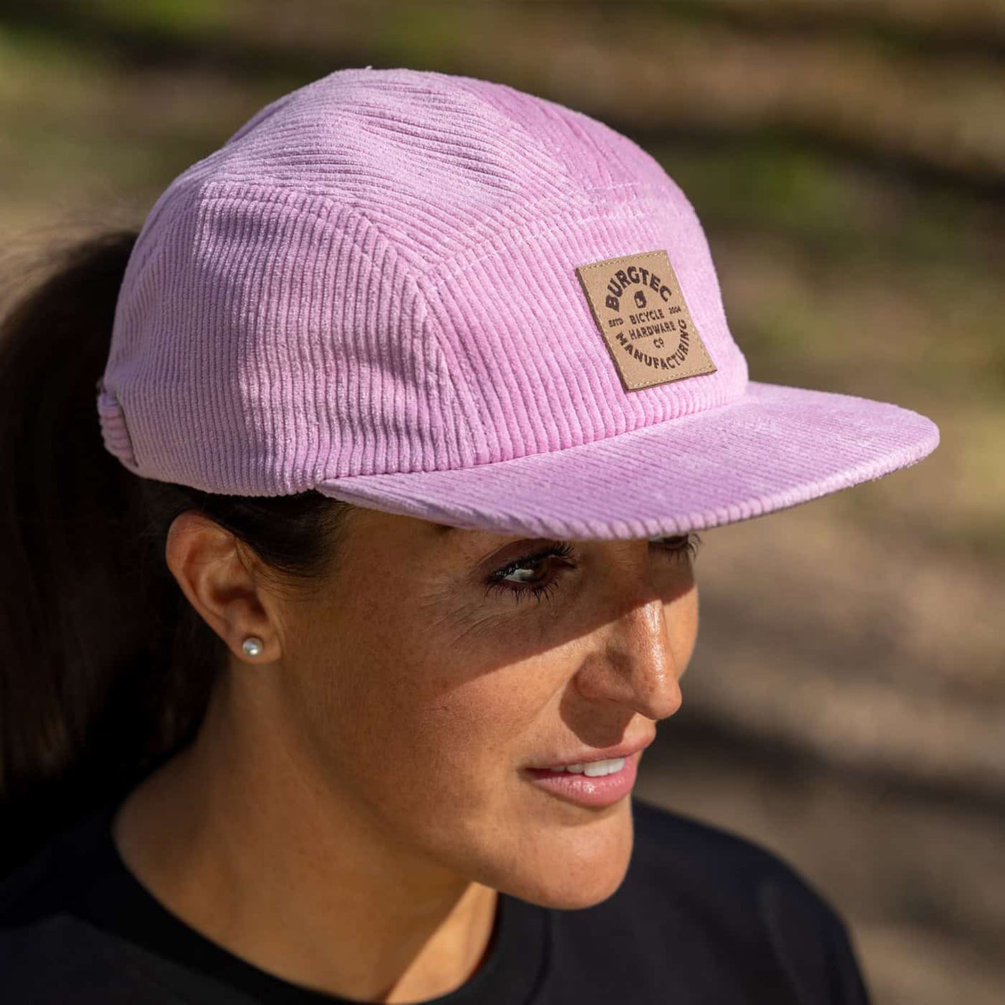 Cappello BURGTEC BANDIT CORDUROY FIVE PANEL Rosa chiaro
