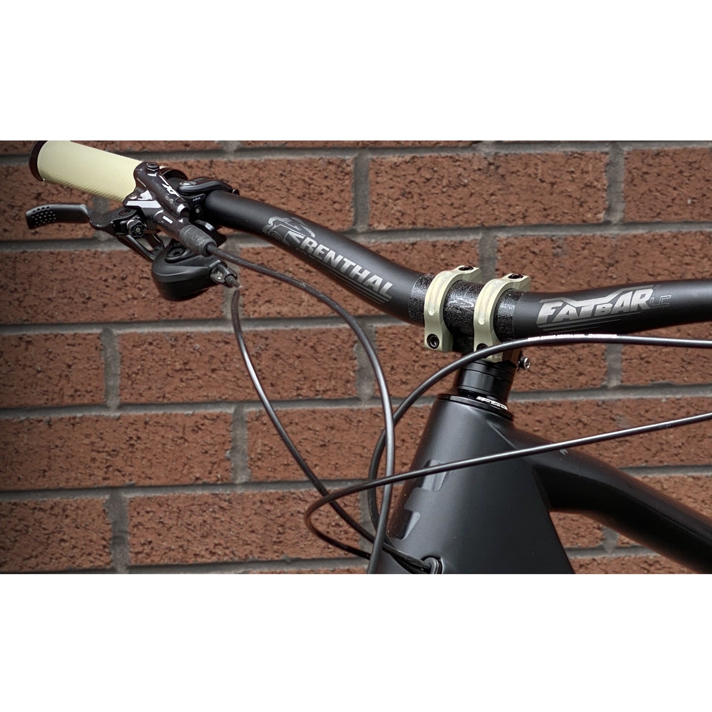 RENTHAL V3 FATBAR LITE Carbon Rise 40mm 760mm Appendice