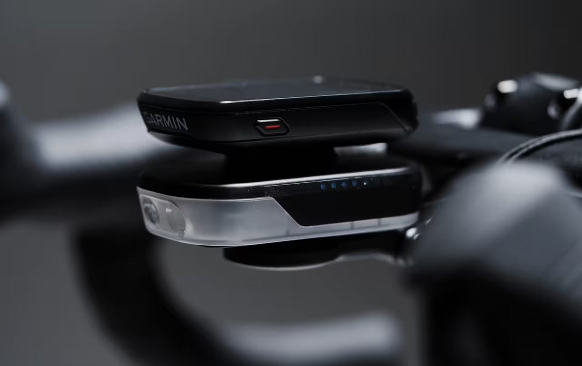 Luce anteriore BBB SLICE 600 con inserto GPS Garmin e Wahoo