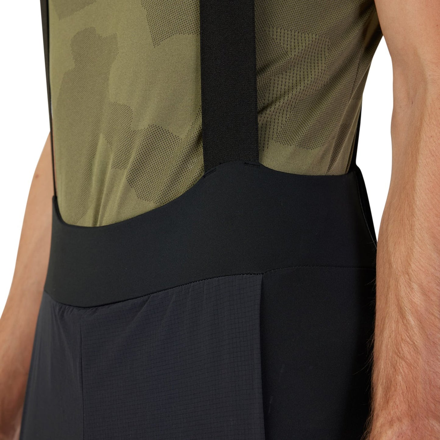 FOX FLEXAIR ASCENT CARGO Pantaloncini con bretelle Nero 2025