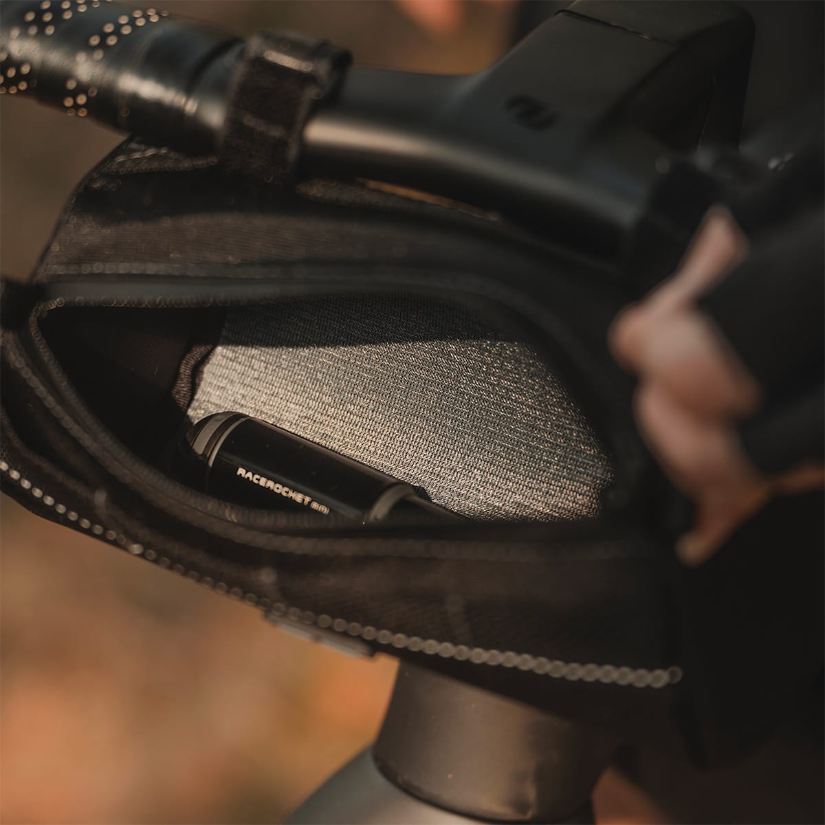 Borsa da manubrio TOPEAK TUBOLARE BARBAG SLIM 1,5 L Nera