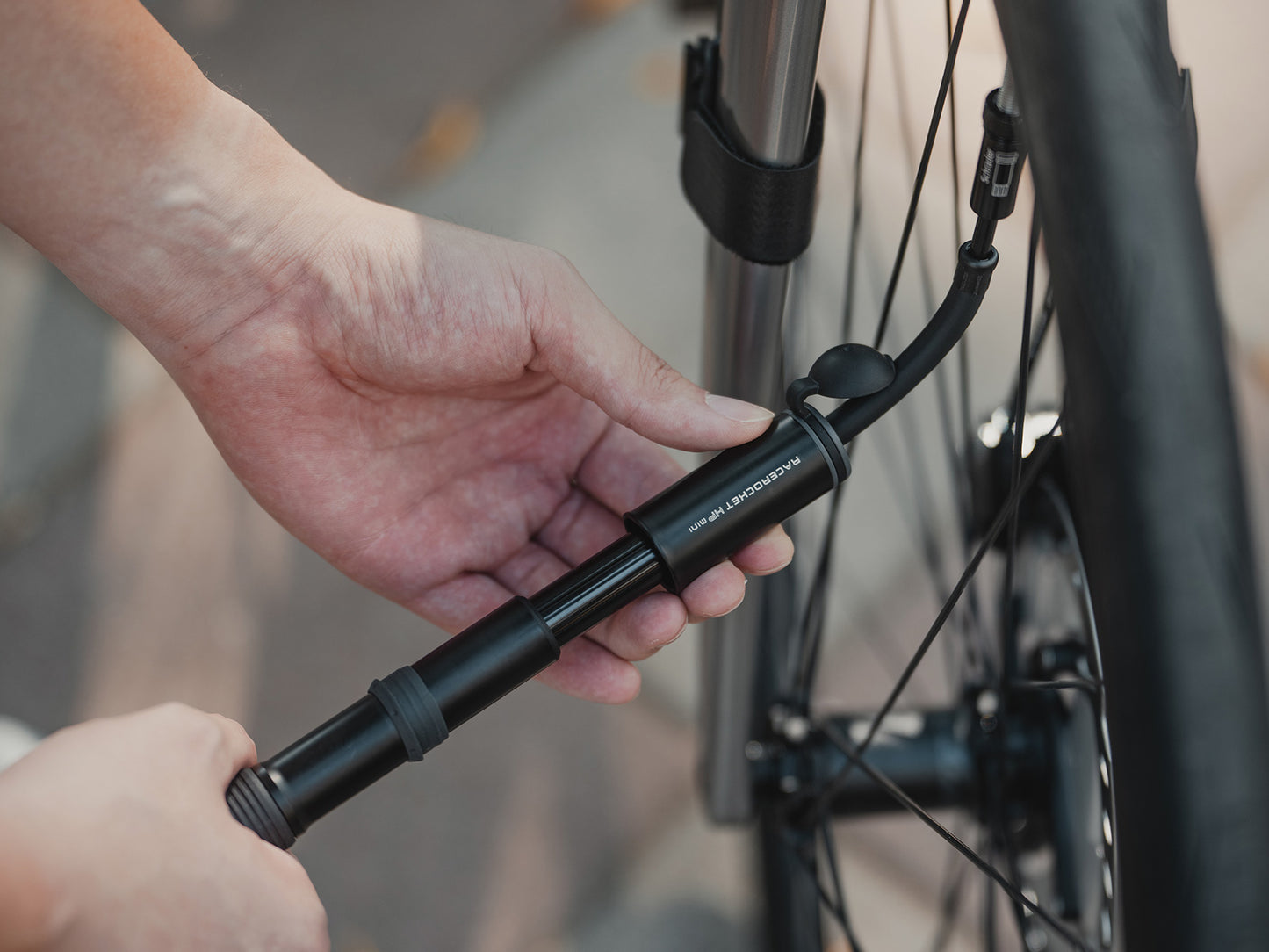 Pompa manuale TOPEAK RACEROCKET HP Mini Gold
