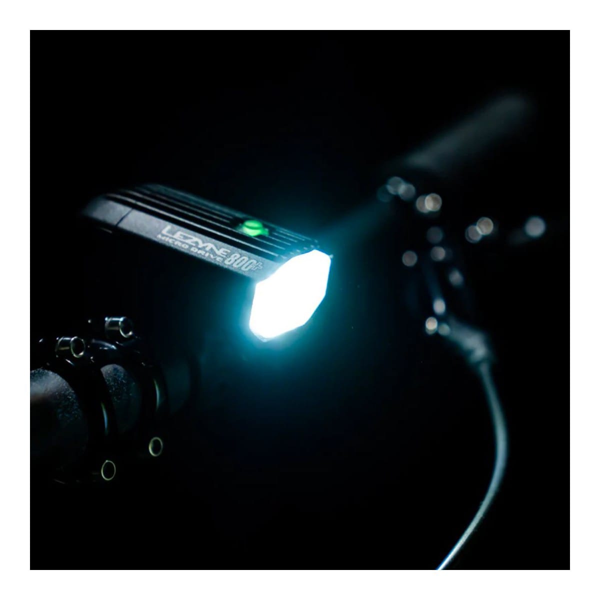 Illuminazione anteriore LEZYNE MICRO DRIVE 800+ Nera