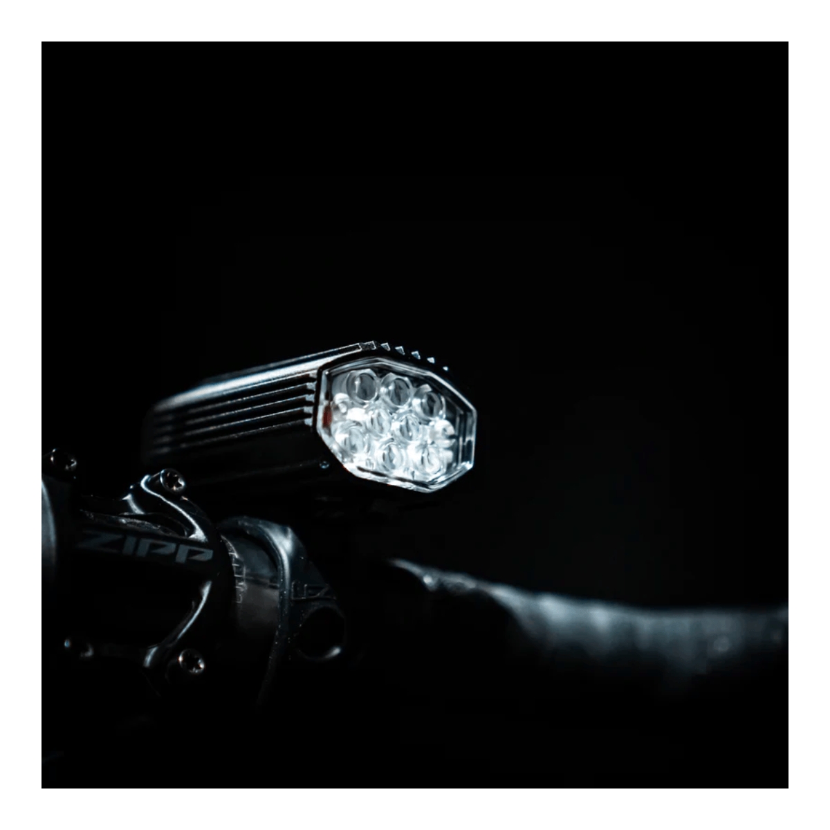 Illuminazione anteriore LEZYNE LITE DRIVE 1200+ Nera