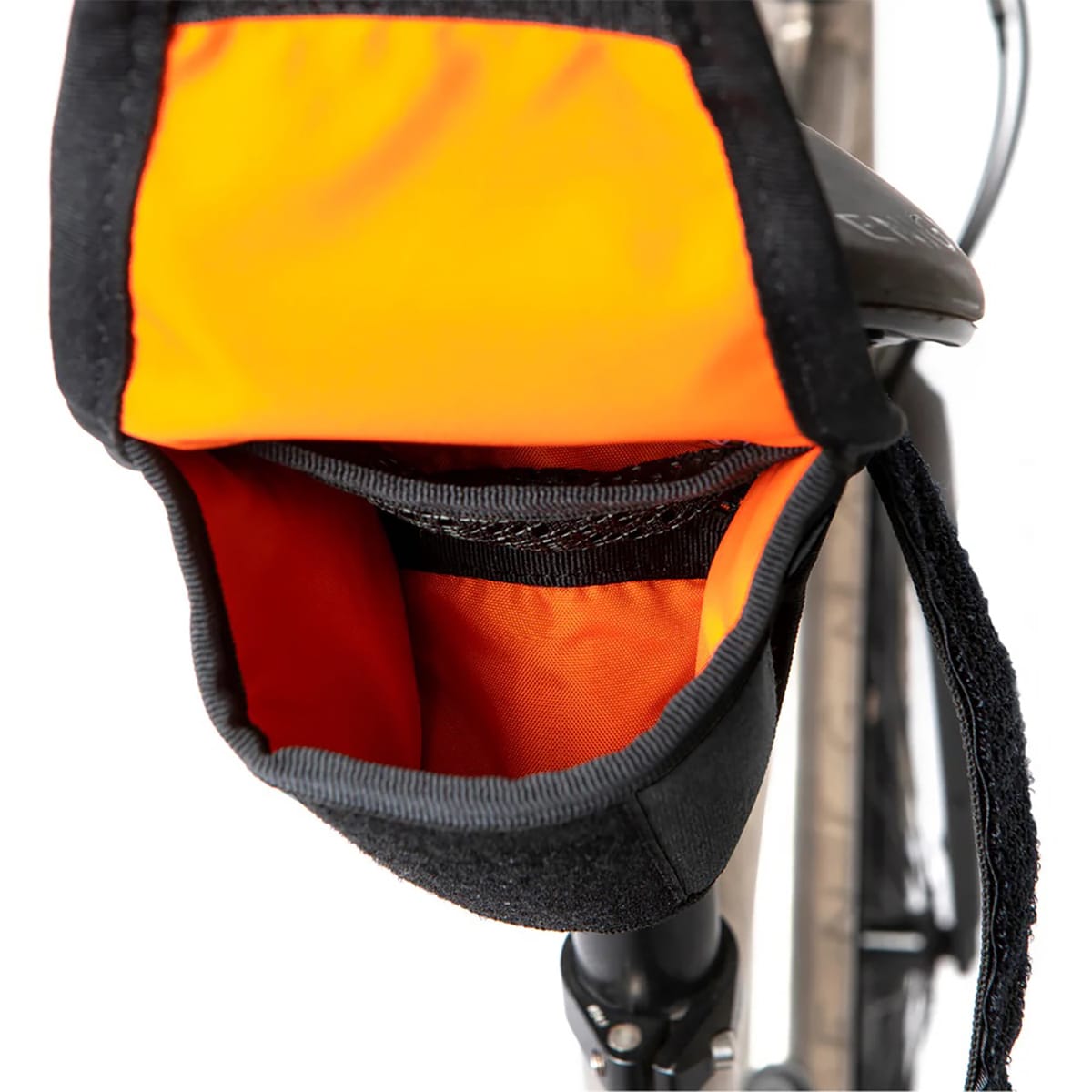 Borsa da sella RESTRAP TOOL POUCH 0.6L Nera