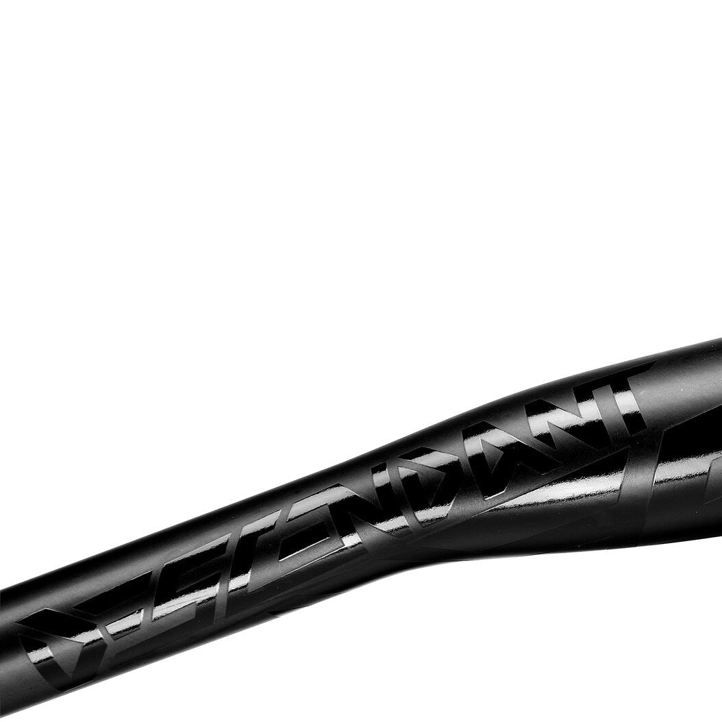 Manubrio TRUVATIV DESCENDANT in carbonio rialzato 20mm 760mm