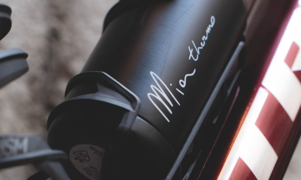 Bottiglia termica ELITE MIA THERMO Nero