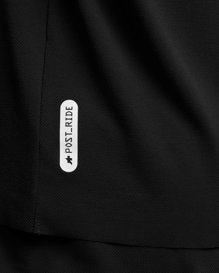 ASSOS TACTICA POST RIDE T5 Maglia a maniche corte nera