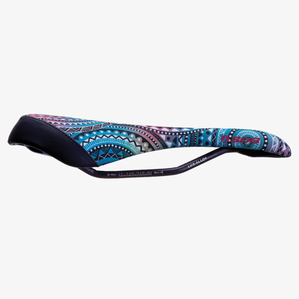 Sella da surf SDG ALLURE V2 Donna Rails Lux-Alloy Cornish Surf