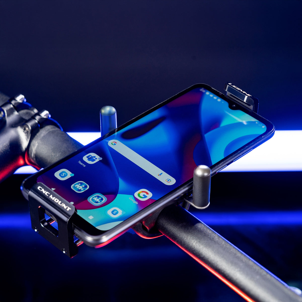 Supporto per smartphone LEZYNE CNC PHONE MOUNT in alluminio