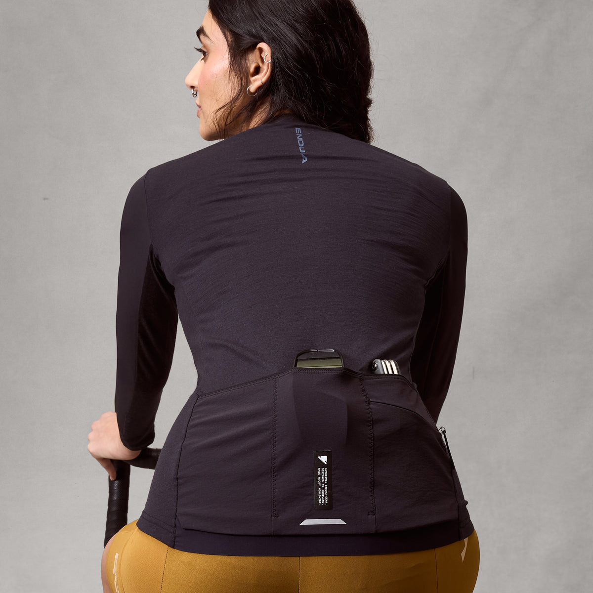 Maglia ENDURA ALLTRACK RIDE Maniche Lunghe Donna Nero
