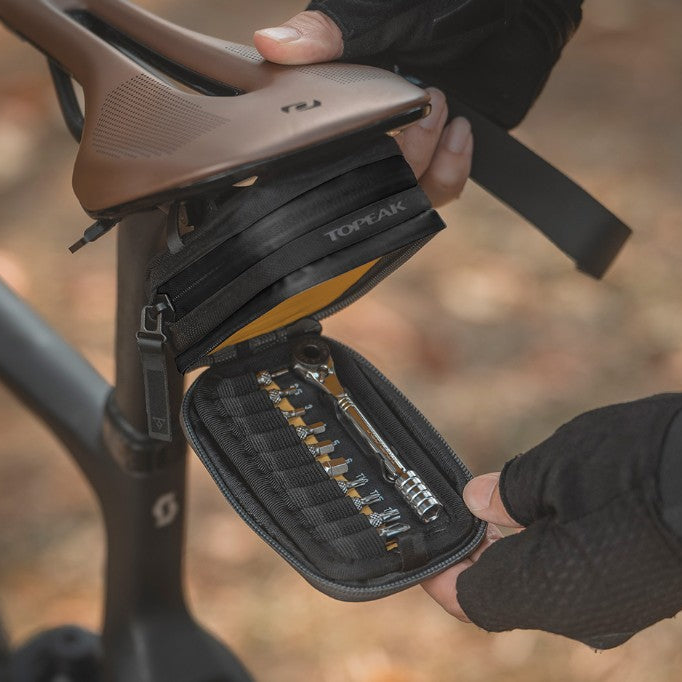 TOPEAK ELEMENTA Borsa da sella con attrezzi Nero