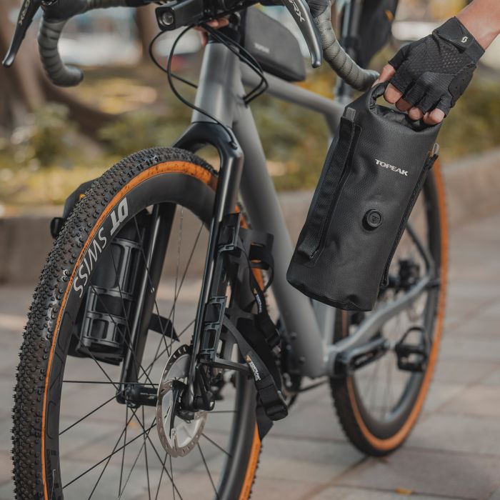 TOPEAK 4L Borsa per forchette Nero