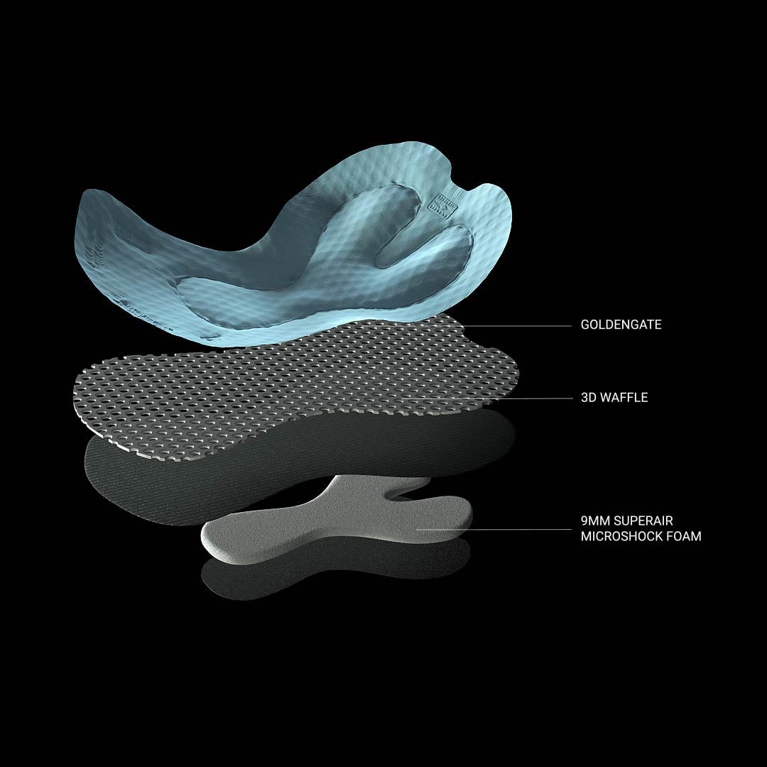 Pantaloncini con bretelle ASSOS UMA GT C2 da donna neri