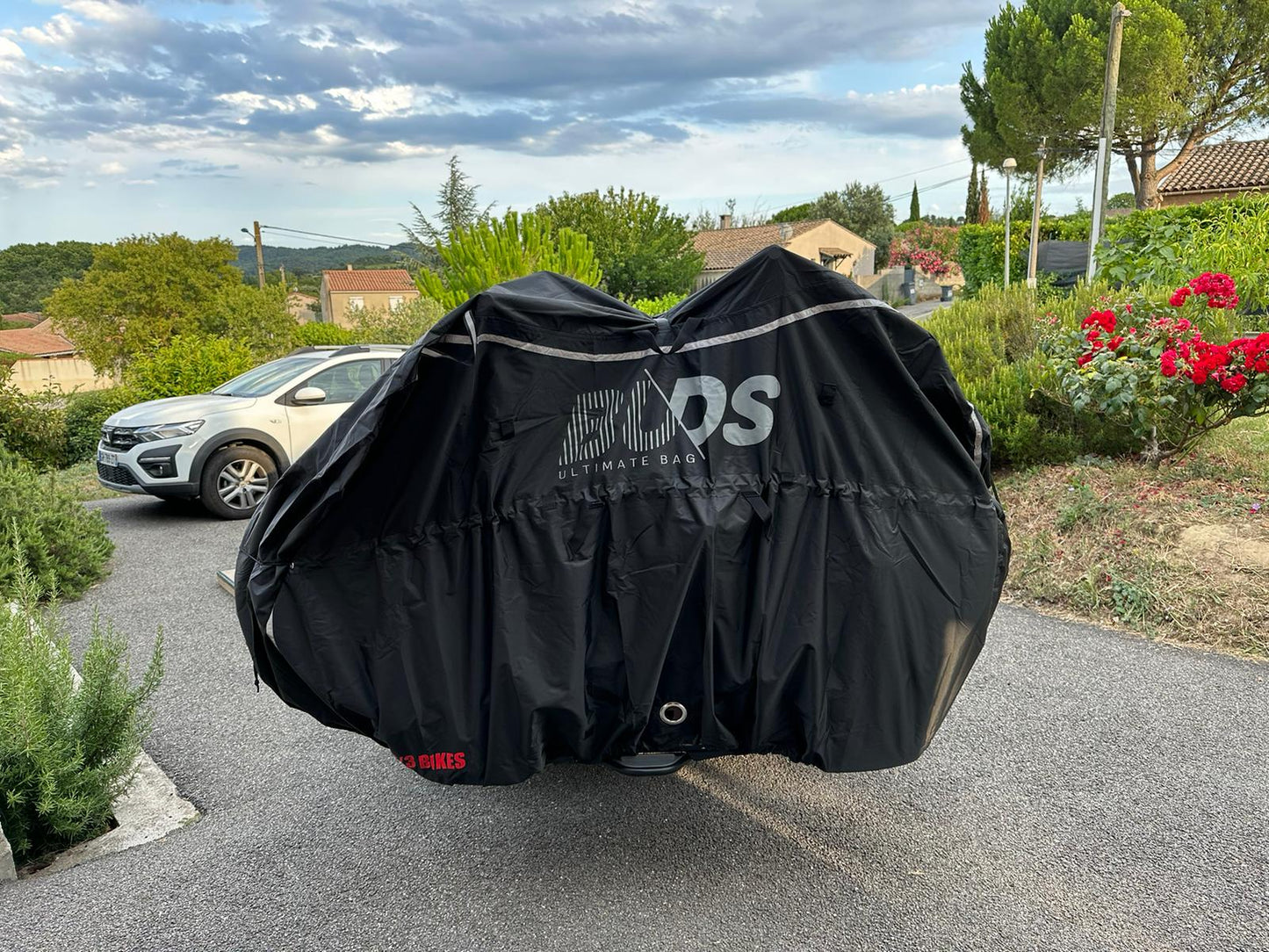 Copertura Protettiva per Portabici BUDS CAR BIKE RACK E COPERTURA ANTIPIOGGIA 2/3 BICI
