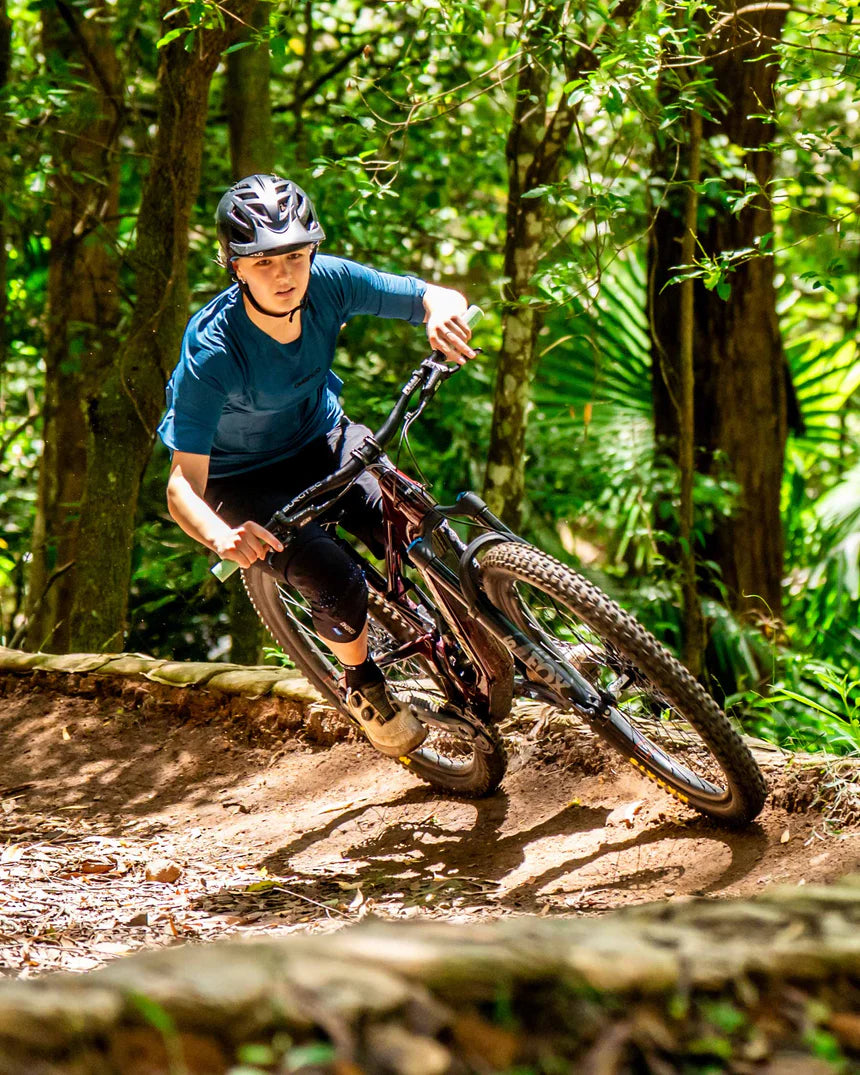 Pantaloncini DHARCO TRAIL Donna Nero