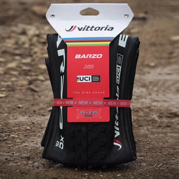 VITTORIA BARZO XC 29x2.25 "UCI Rainbow Edition" Copertone Tubeless Ready Soft Black