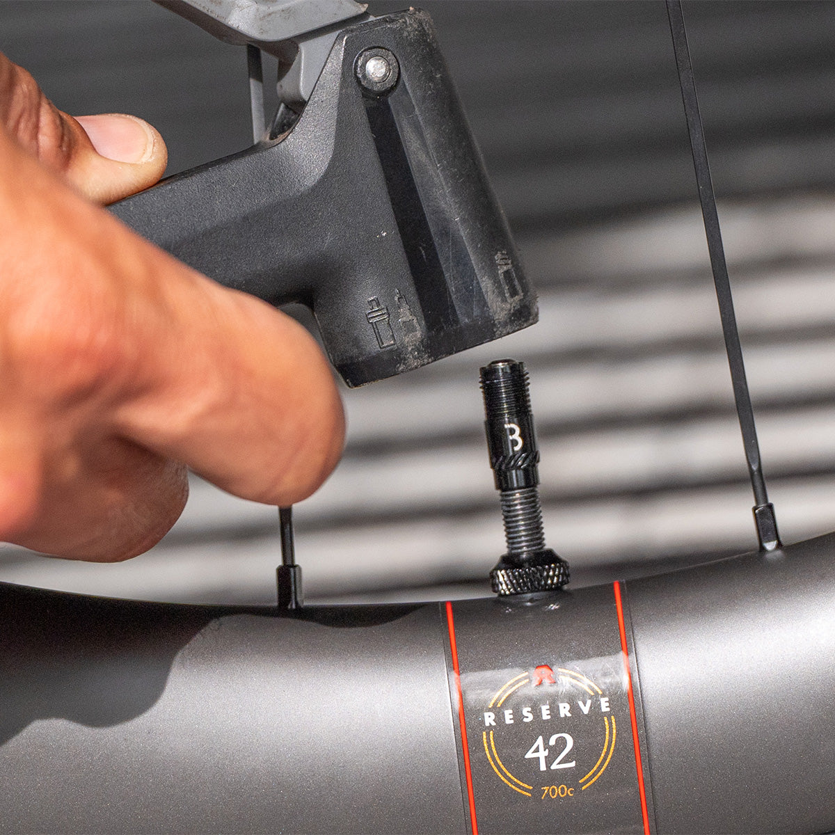 Puntali per valvole BBB CORE CAP Rosso (x2)