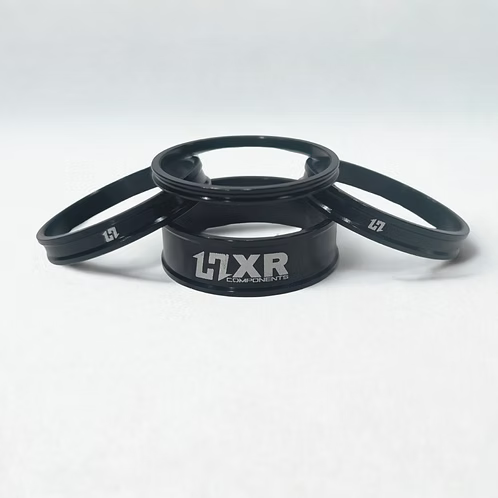 Kit di distanziali per attacco manubrio HXR COMPONENTS nero