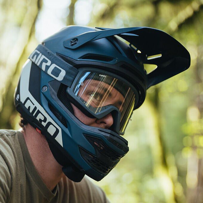 Casco MTB GIRO INSURGENT MIPS SPHERICAL Nero
