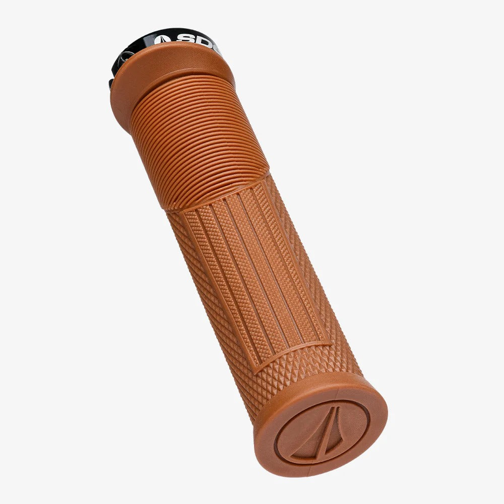 Impugnature SDG OPEN CORE THRICE 136 mm Marrone