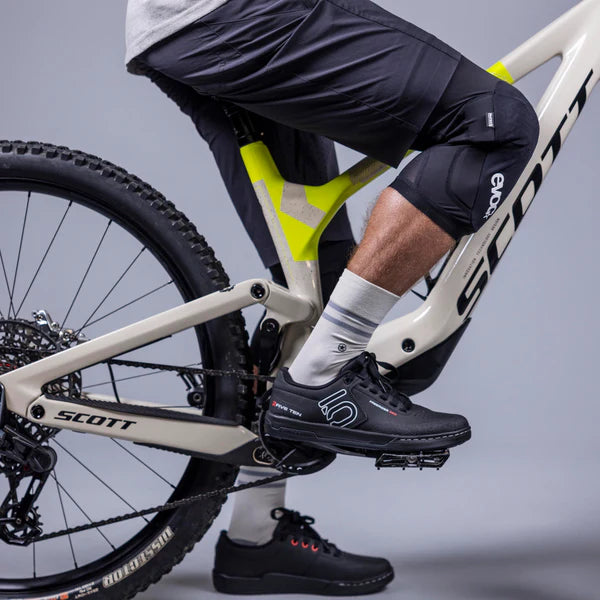 Ginocchiere EVOC PROTECTOR LS FLEX LITE