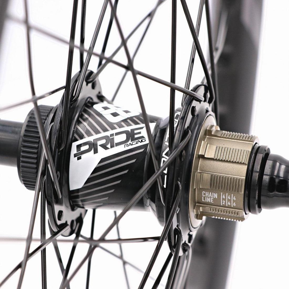 Coppia di Ruote PRIDE 20" (406mm) Carbonio Wave Matt White Disc Control V2 Assi 20/15mm Nero/Bianco