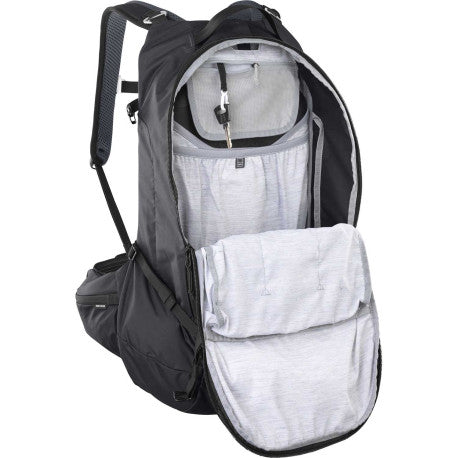Zaino con dorsale EVOC Trail PRO BLACKLINE 26 L Nero