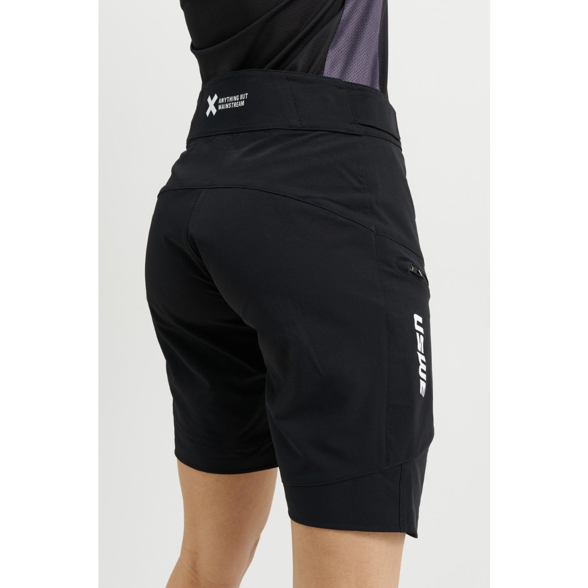 Pantaloncini USWE SKRUBB Donna Nero
