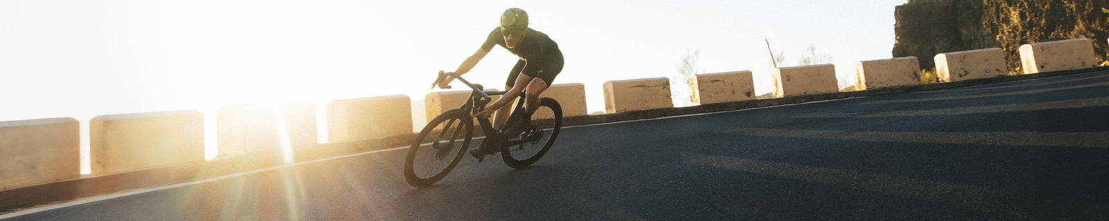 HUTCHINSON | Strada