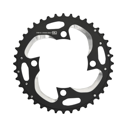 Corona esterna SHIMANO SLX M672/XT M782 10 velocità, 4 fori, 96 mm — vista della corona su sfondo bianco