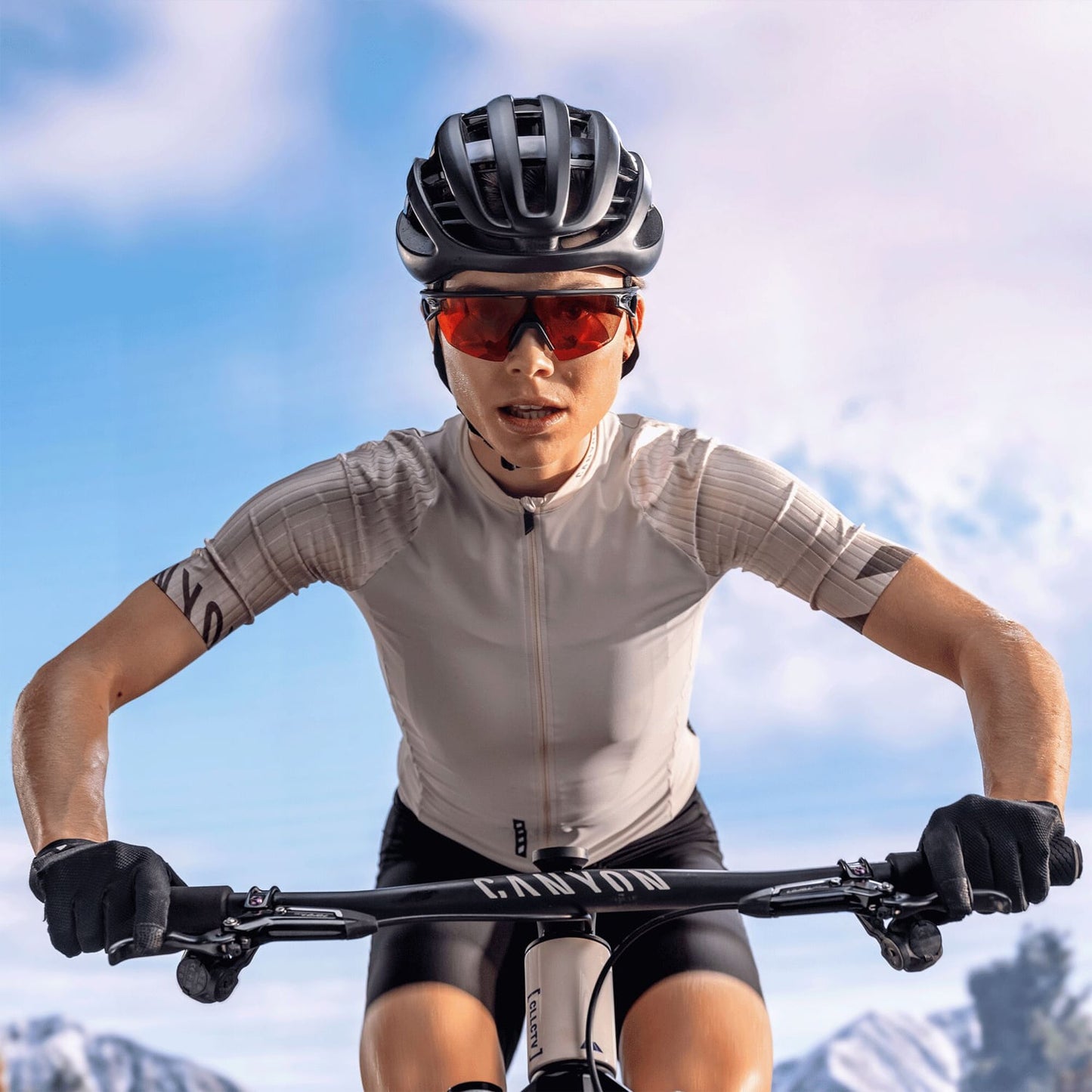 OAKLEY SPHAERA Occhiali Prizm Trail Torch Grigio Opaco - oo94403-0936