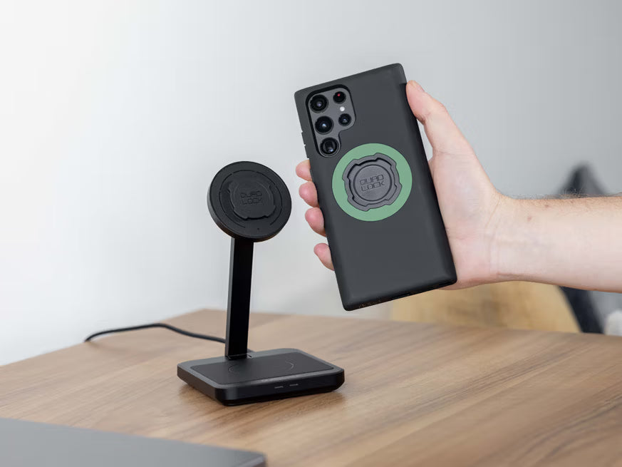 Caricabatterie a induzione da tavolo QUADLOCK dual