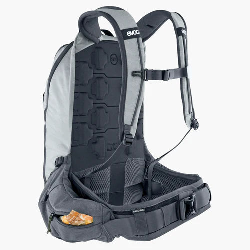 Zaino con protezione dorsale EVOC TRAIL PRO 16L Grigio