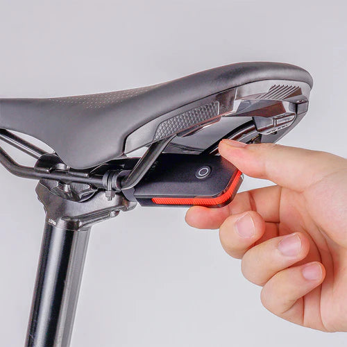 Illuminazione posteriore RAVEMEN CL01