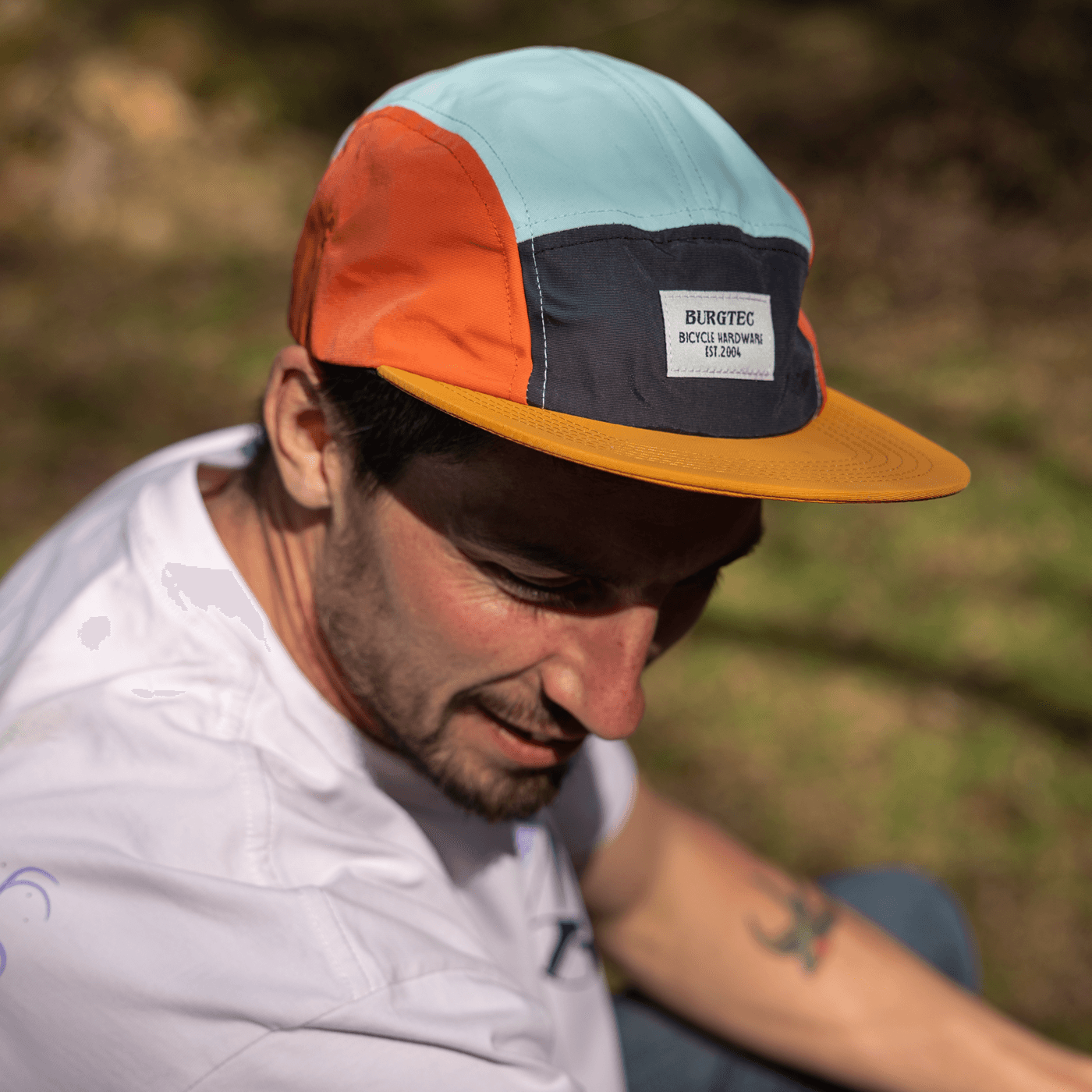 Cappellino BURGTEC ARCADE FIVE PANEL Senape