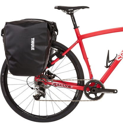 Coppia di Borse da Portapacchi THULE SHIELD 25 L Nere