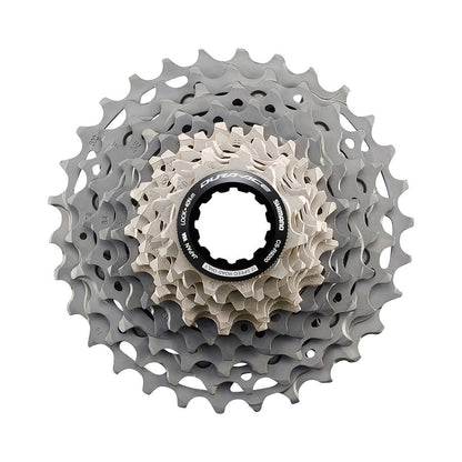 Cassetta 12 velocità SHIMANO DURA-ACE CS-R9200 – foto principale su sfondo bianco
