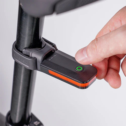 Illuminazione posteriore RAVEMEN CL01