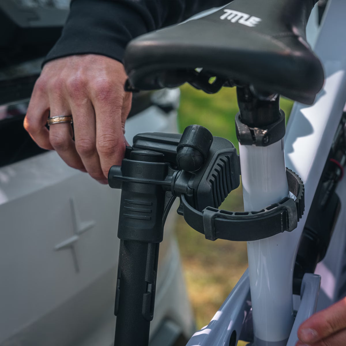 THULE VELOLITE 1 Portabici su gancio di traino