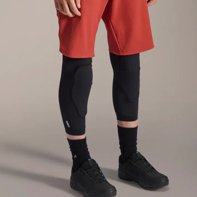 ALPINESTARS A-MOTION PLASMA Ginocchiere nere