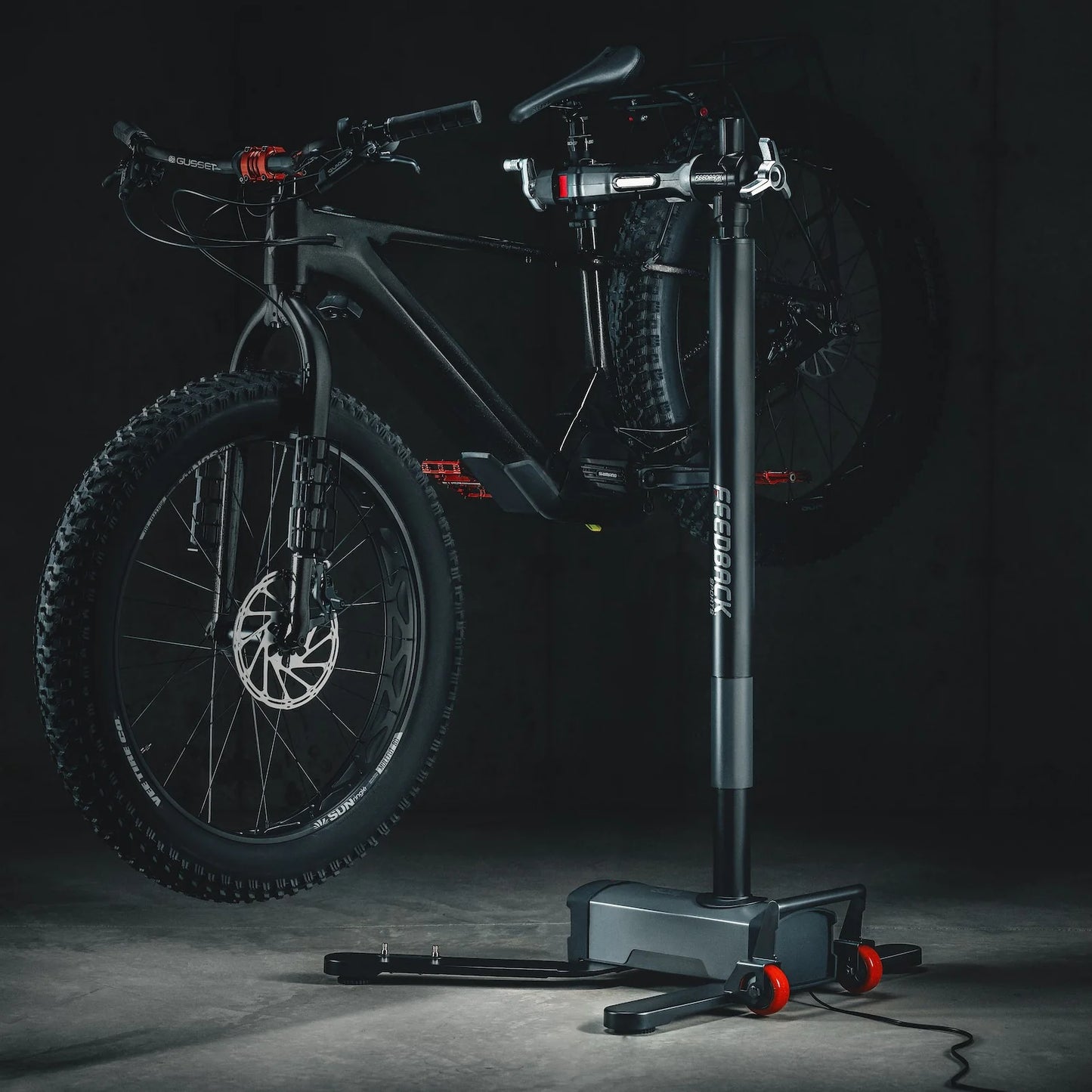 Base per attrezzi elettrici FEEDBACK SPORTS Pro E-Lift