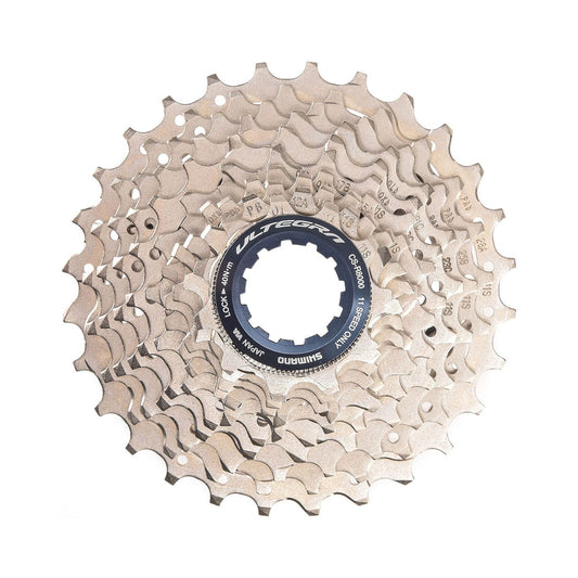 Cassetta 11 velocità SHIMANO ULTEGRA CS-R8000 – foto principale su sfondo bianco