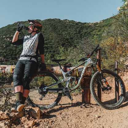 Borraccia LEZYNE FLOW BOTTLE grigia