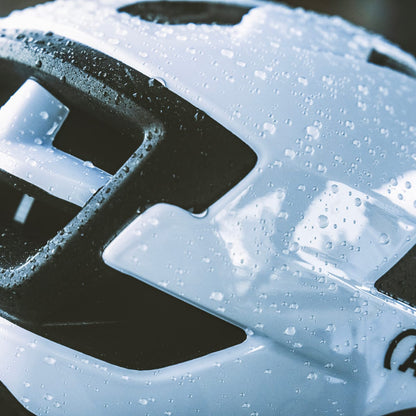 Casco Strada ABUS WINGBACK Bianco