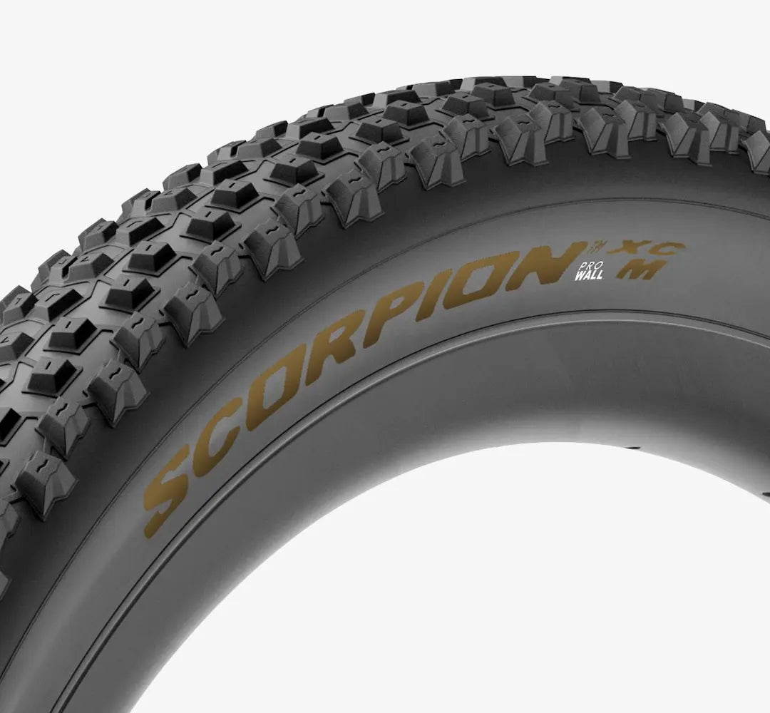 Pneumatico PIRELLI SCORPION XC M 29x2.4 ProWall Tubeless Ready Soft Nero/Oro 4354400