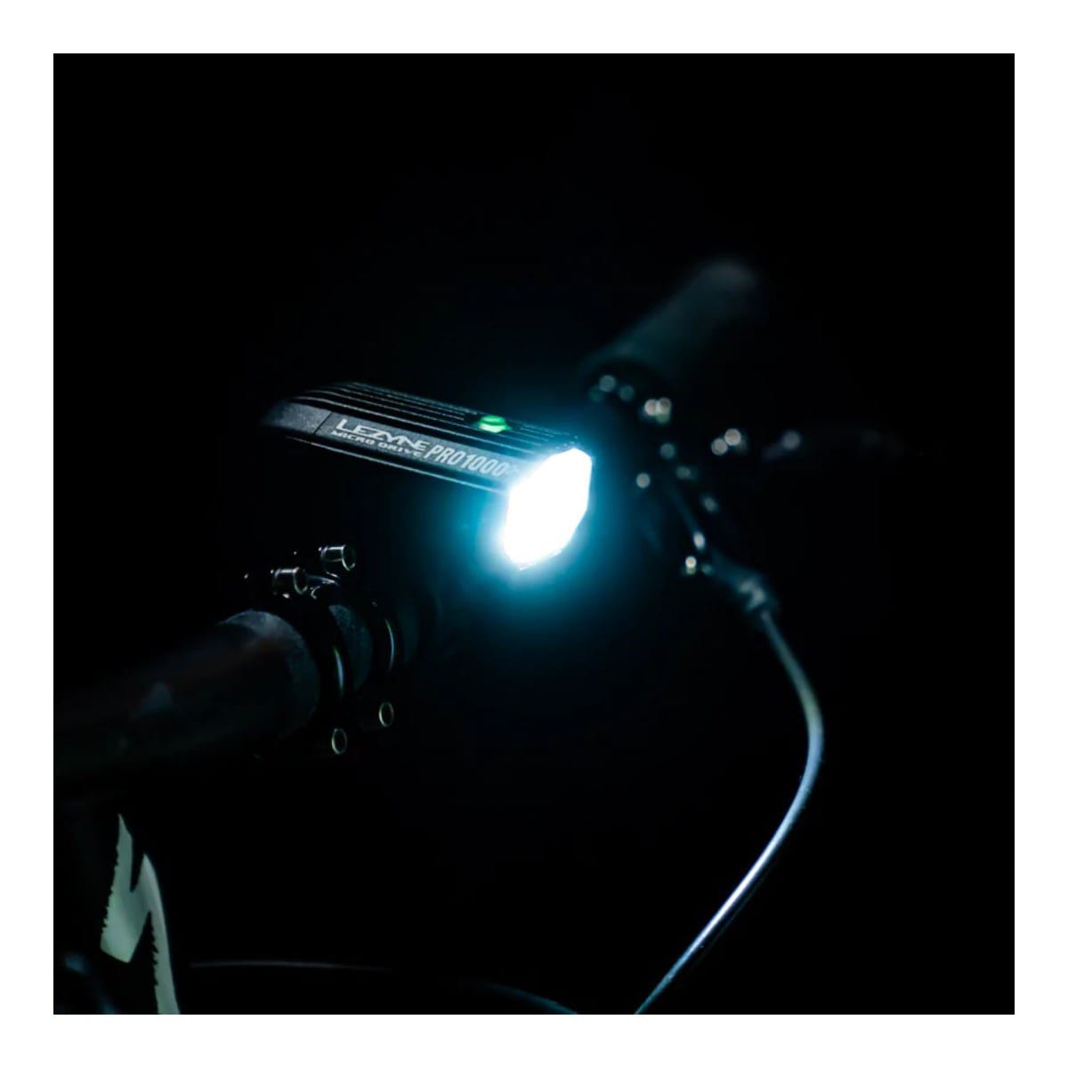 Illuminazione anteriore LEZYNE MICRO DRIVE PRO 1000+ Nera