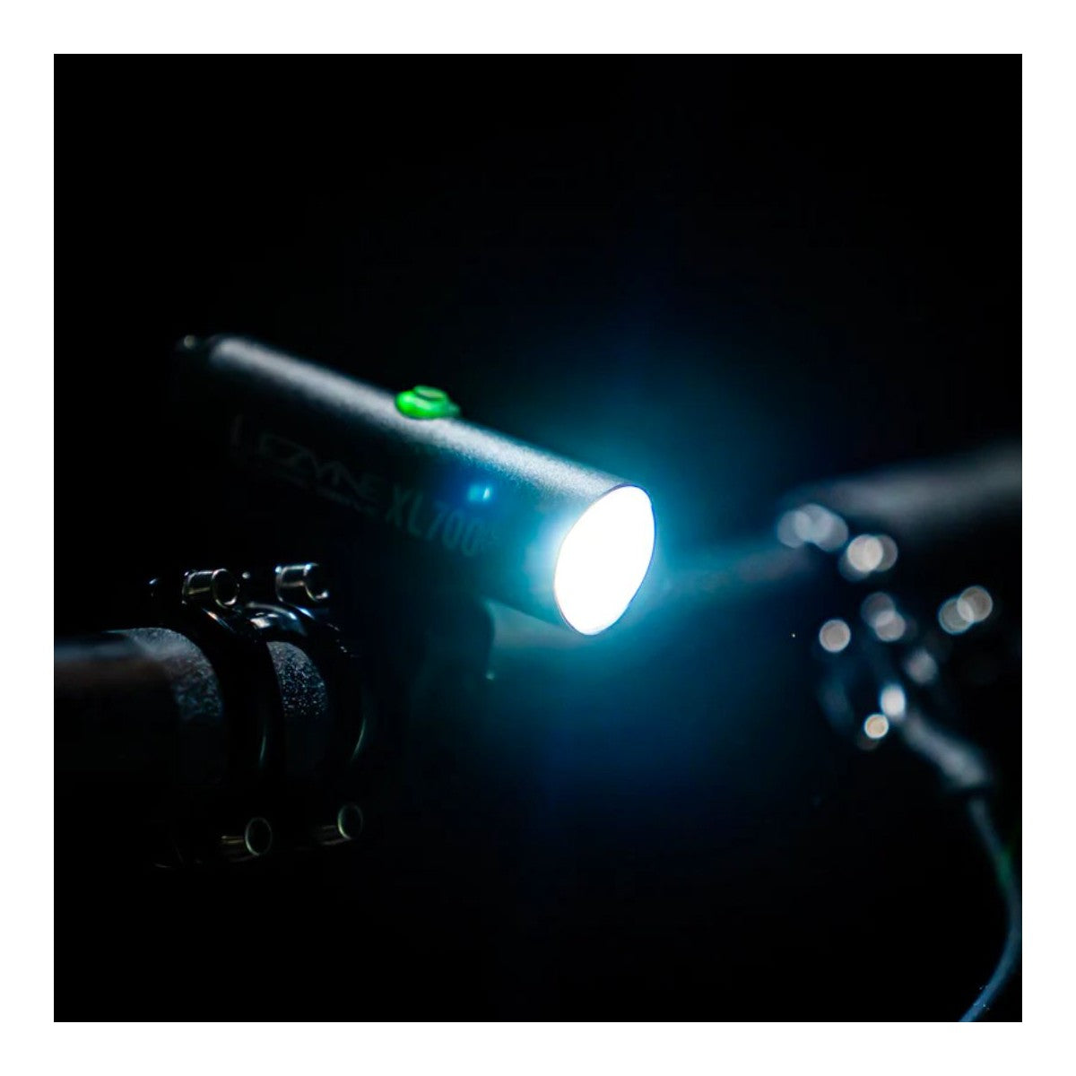 LEZYNE CLASSIC DRIVE XL 700+ Illuminazione anteriore